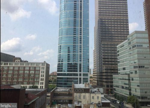 2101 Chestnut St, Philadelphia PA  19103-3197 exterior