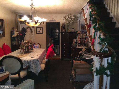 1914 13th St, Philadelphia, PA 19148-2203