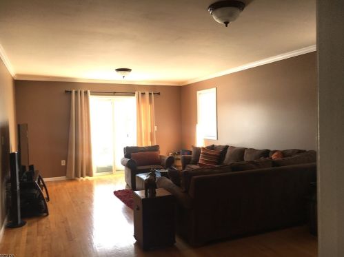 3 Schley St, Dover NJ  07801-2027 exterior