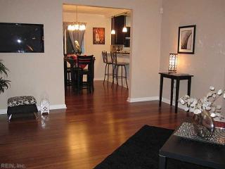 828 Parapet Rd, Chesapeake, VA 23323-2420
