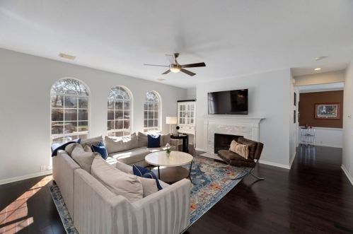 5415 Austral Loop, Austin TX  78739-1711 exterior