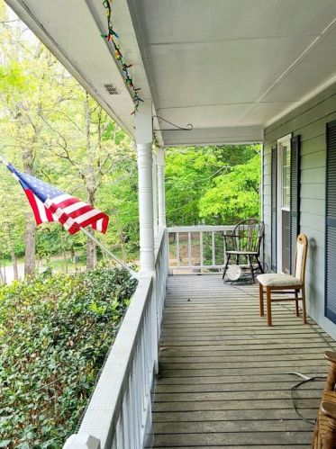 104 Edgar Ct, Hiram, GA 30141-5729