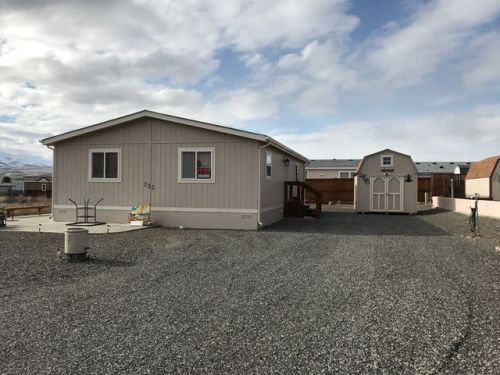 332 Spring Cir, Desert Aire, WA 99349-2084