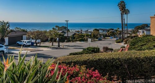 4466 Del Mar Ave, San Diego, CA 92107-3619