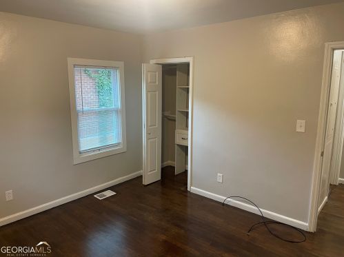 1381 Benteen Way, Atlanta GA  30315-3103 exterior