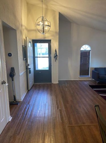 3123 Oak Hl Rd, Carrollton TX 75007-3543 exterior