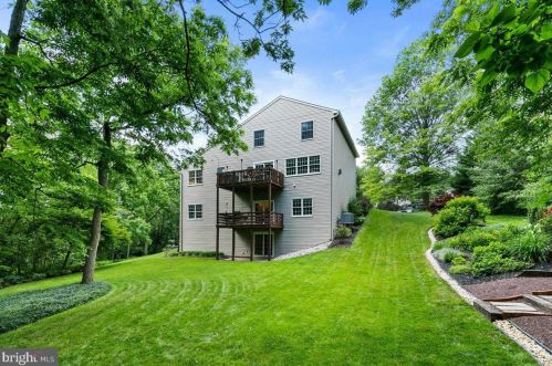 104 Cliff Ave, Lancaster PA  17602-4700 exterior