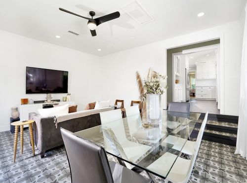 4691 Emerson St, Riverside CA  92506-2008 exterior