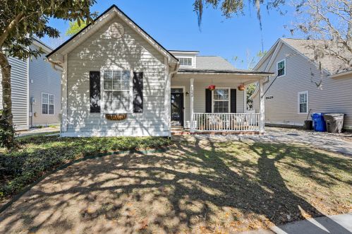 2444 Fulford Ct, Mount Pleasant, SC 29466-6857