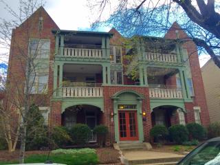3115 Patterson Ave, Richmond, VA 23221-2463