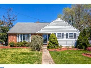 5 Warwick Rd, Stratford, NJ 08084-1725