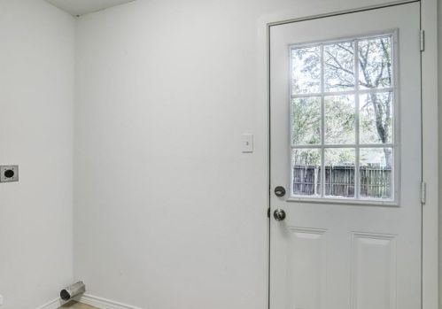 316 11 St, Conroe TX  77301-3929 exterior