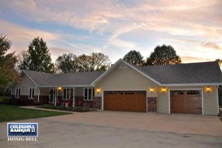 7309 Grist Mill Rd, Honey Creek, IL 61015-9739