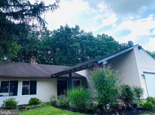 51 Pittman Ln, Erial, NJ 08081-2037