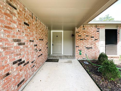 6741 Tara Dr, Richmond TX  77469-5831 exterior