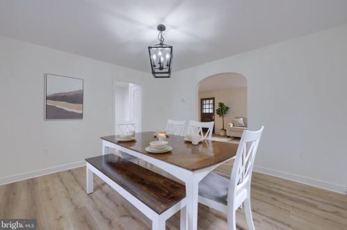 975 Salisbury Ct, Lancaster PA  17601-5163 exterior