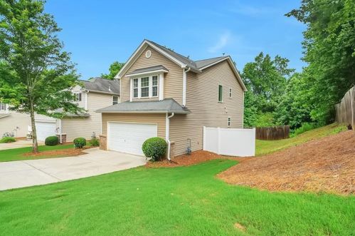 160 Nacoochee Way, Holly Springs GA  30114-9074 exterior
