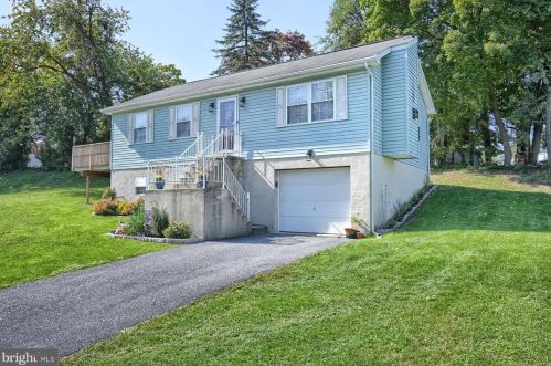 25 Dartmouth St, Harrisburg, PA 17109-4435