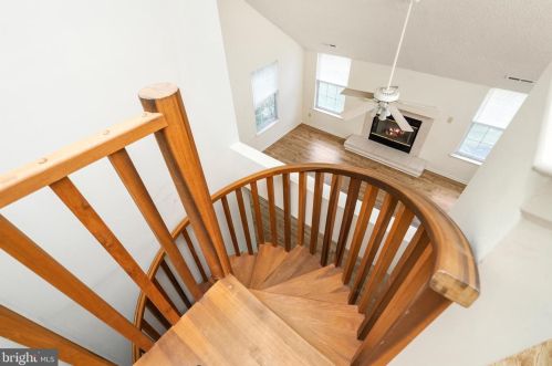 514 Eagles Chase Dr, Trenton NJ  08648-2539 exterior