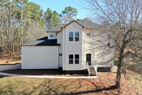 1423 Pickets Ct, Conyers, GA 30013-2990