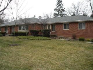5565 Barbanna Ln, Dayton, OH 45415-2410