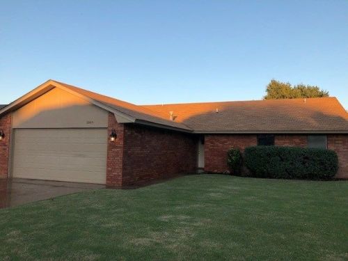 2905 Double Tree Ln, Enid, OK 73703-1649