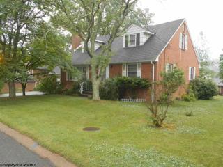 643 Killarney Dr, Morgantown, WV 26505-2427