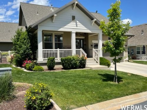 2113 Autumn Dr, Springville, UT 84664