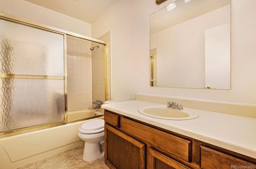 2850 Bridalwreath Pl, Loveland CO 80537-6019 exterior