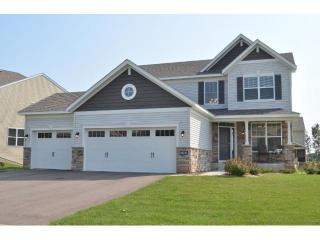 10781 Knollwood Ln, Saint Paul, MN 55129-5357