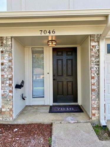 7046 Crosstimbers Ln, Fort Worth TX  76182-3304 exterior