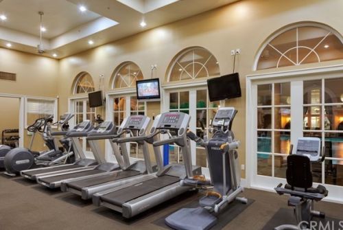 2146 Watermarke Pl, Irvine CA  92612-7691 exterior