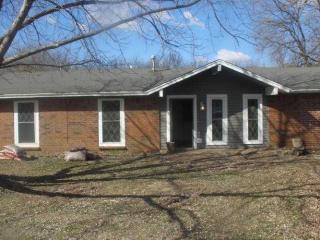 511 Park St, Wagoner, OK 74467-3512