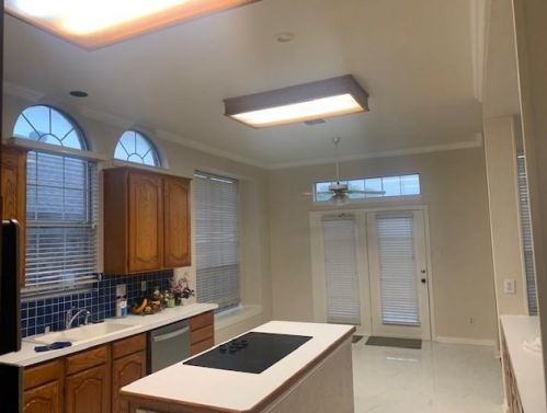 1027 Creek Bnd, Carrollton TX  75007-2787 exterior