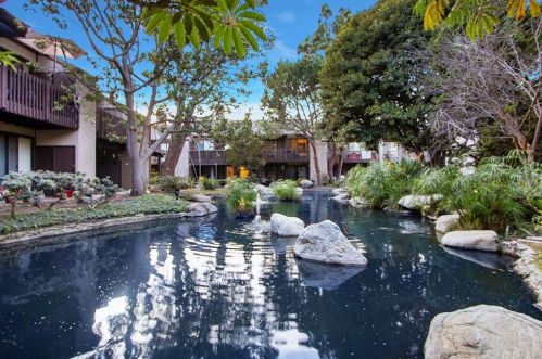 2520 Macarthur Blvd, Santa Ana, CA 92704-7108