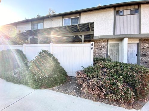 475 D St, Upland, CA 91786-5311
