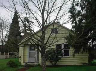 108 Sherman St, Sheridan, OR 97378-1229
