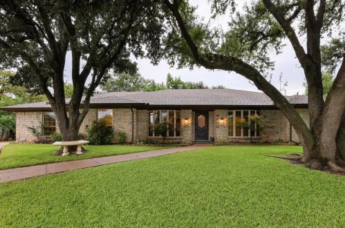 6800 Capilla Ct, Fort Worth TX  76133-5424 exterior