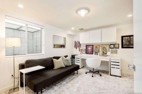 225 Clermont St, Denver CO  80246-1038 exterior