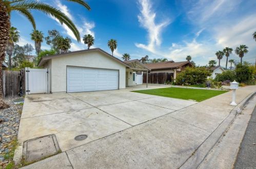 1896 Lindsley Park Dr, San Marcos, CA 92069-3335