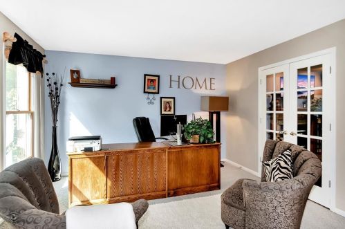 500 Brian Dr, Manteno, IL 60950-1669