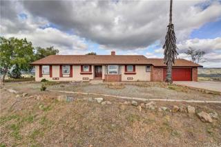 38630 Trifone Rd, Hemet, CA 92544-9693