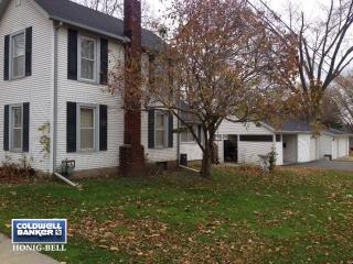 336 Jackson St, Genoa, IL 60135-1138