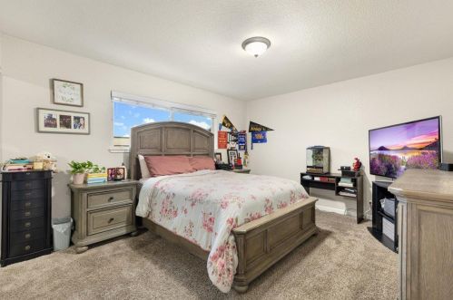 27447 Ponderosa Ct, Hayward CA  94545-4128 exterior