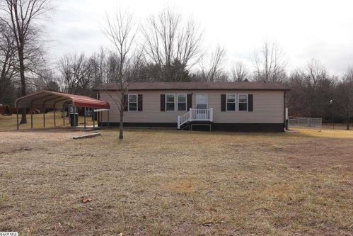 101 Thorofare Rd, Crimora, VA 24431-2416