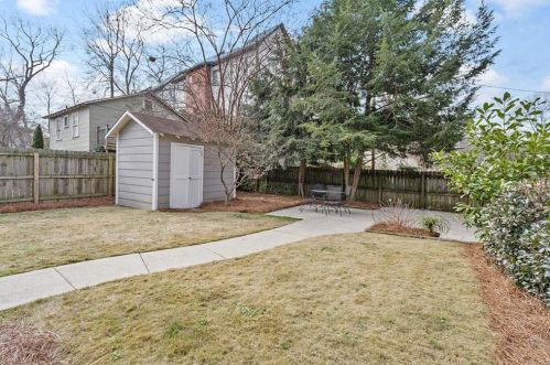 320 Ferguson St, Atlanta GA  30307-2085 exterior