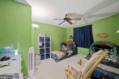 36 Copperfield Dr, Trenton NJ  08610-2031 exterior