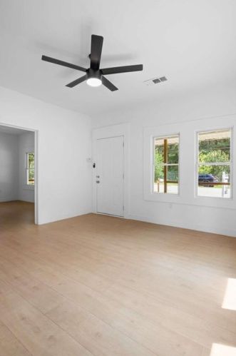 1712 Connally Dr, Atlanta GA  30344-2519 exterior