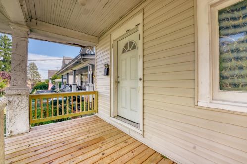 5807 Bramble Ave, Cincinnati OH  45227-2807 exterior
