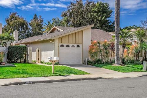 6537 Camino Del Parque, Carlsbad, CA 92011-2466